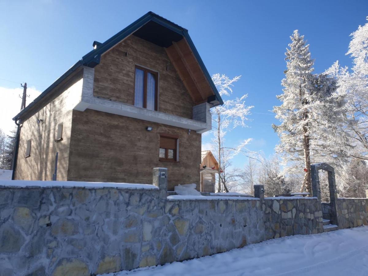 Konak Mara- Komovi Andrijevica Exterior foto